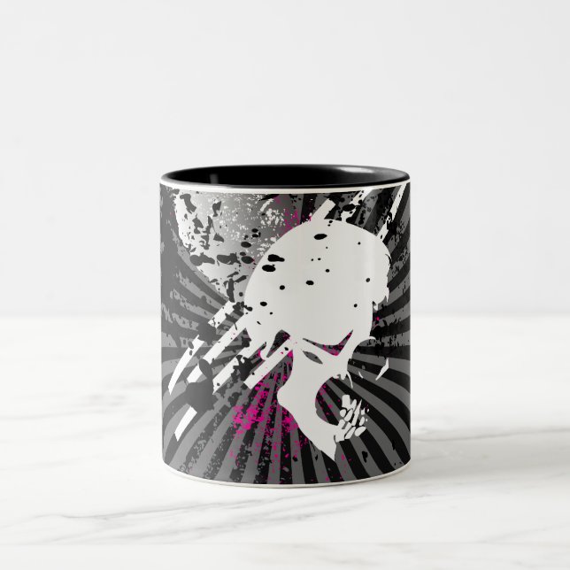 skullz. Two-Tone coffee mug (Center)