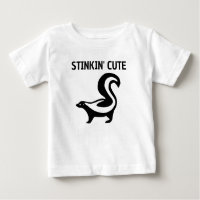 SKUNK STINKING CUTE BABY PUN T-SHIRT