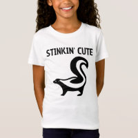 SKUNK STINKING CUTE KIDS PUN T-SHIRT