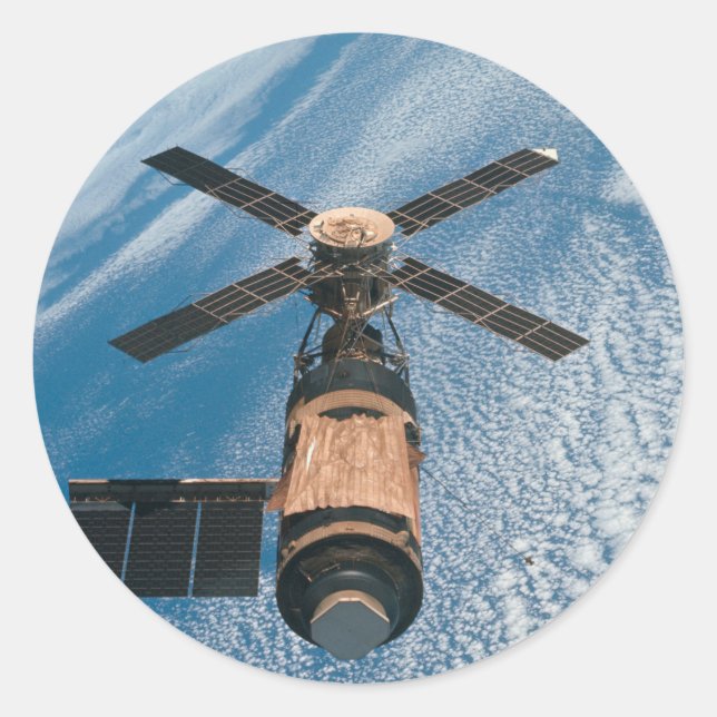 Skylab Space Station Classic Round Sticker (Front)