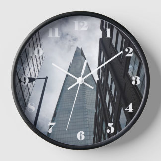 Skyscraper in London, Shard on Tooley Street, Clock