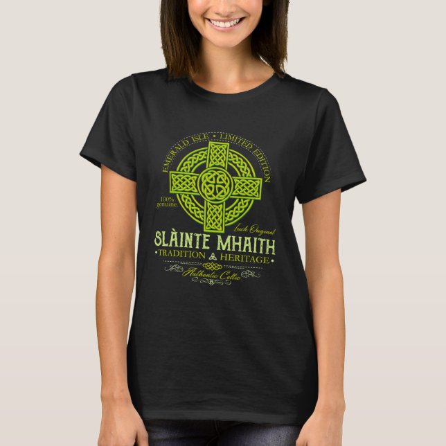 Slàinte Mhaith Celtic Knot Cross Irish Original Gr T-Shirt (Front)