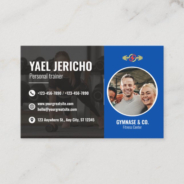Sleek and Modern Personal Trainer Business Card (Front)
