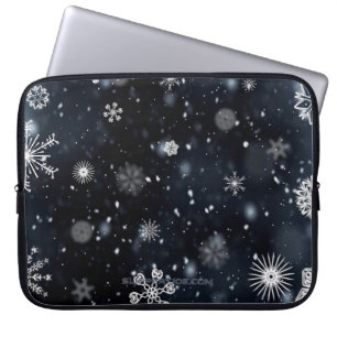 SlipperyJoe's Christmas winter magical peaceful at Laptop Sleeve