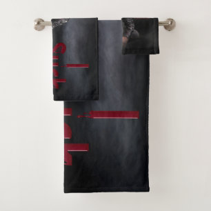 SlipperyJoe's Halloween pale vampiric figure fangs Bath Towel Set