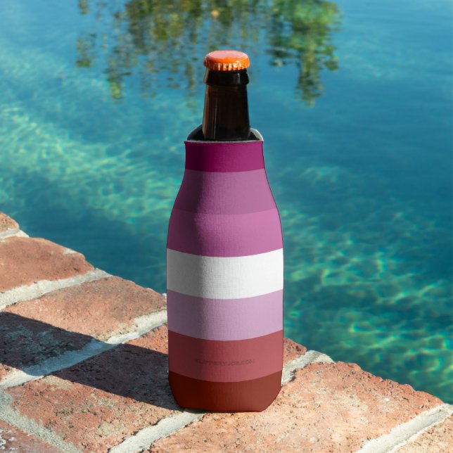 SlipperyJoe's lesbian pride flag feminine communit Bottle Cooler (In Situ Pool)