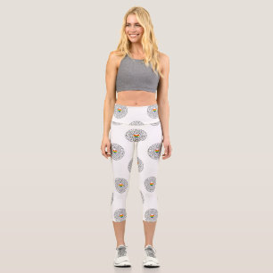 SlipperyJoe's maze encircles rainbow heart arrow m Capri Leggings