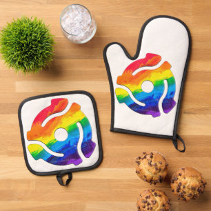 SlipperyJoe's plastic 45 RPM record adapter circul Oven Mitt & Pot Holder Set