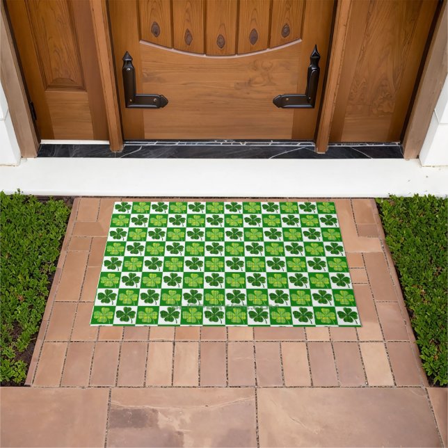 SlipperyJoe's Saint Patrick's Day four leaf clover Doormat (Outdoor)