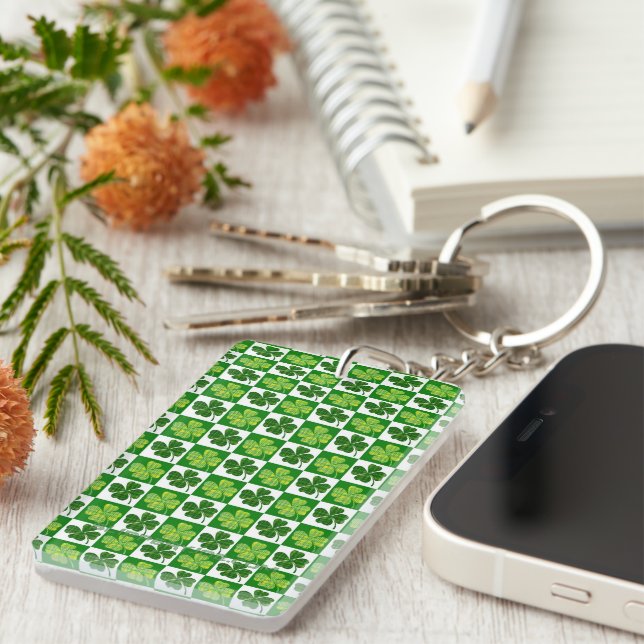 SlipperyJoe's Saint Patrick's Day four leaf clover Key Ring (Front Right)