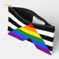SlipperyJoe's straight ally flag smooth rainbow gr