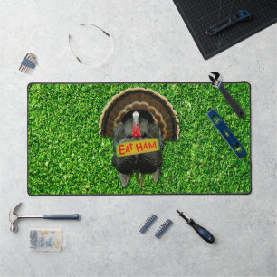 SlipperyJoe's Thanksgiving turkey grass eat ham co Desk Mat