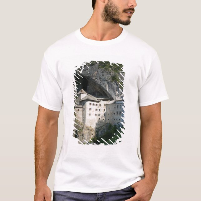 SLOVENIA, RANJSKA, Predjama Castle: 16th T-Shirt (Front)
