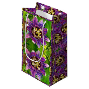 Sm Gift Bag Passionvine Flower