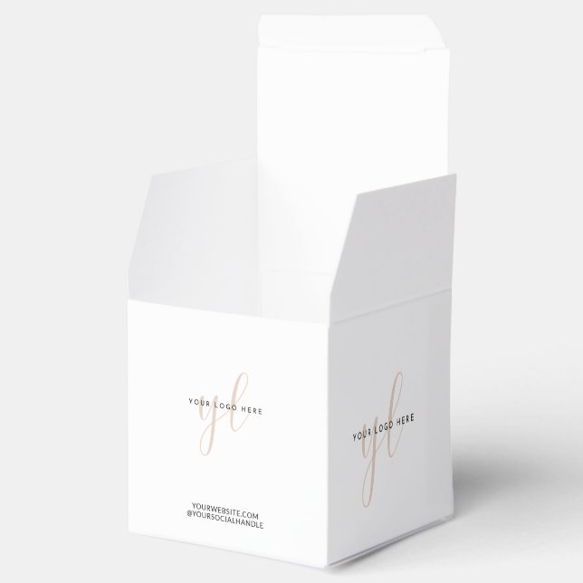 Small Business Packaging Custom Logo Branded Favour Box (Opened)