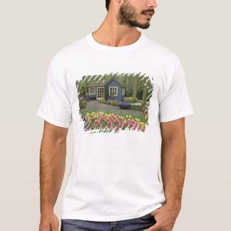 Small cottage flower shop, Keukenhof Gardens, T-Shirt