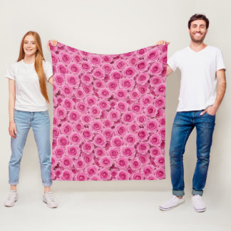 Small Pink Roses Fleece Blanket