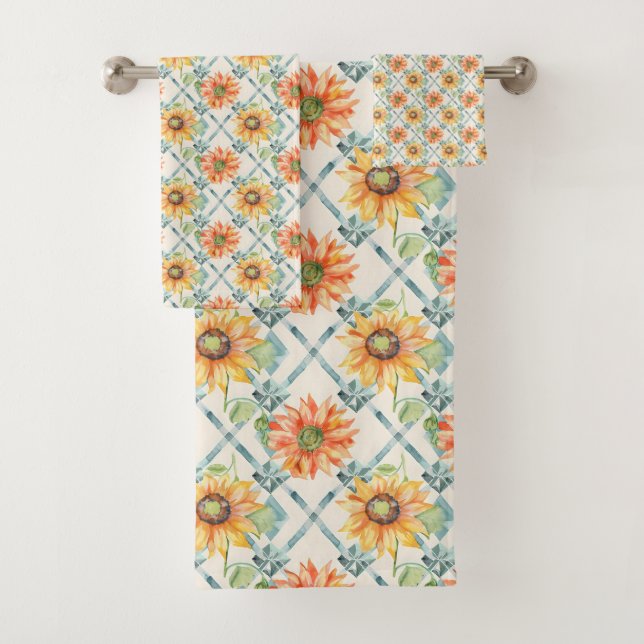 Small Sunflowers Modern Watercolor floral Bath Towel Set (Insitu)