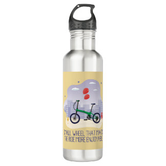 Small wheel that makes the ride more enjoyable 710 ml water bottle