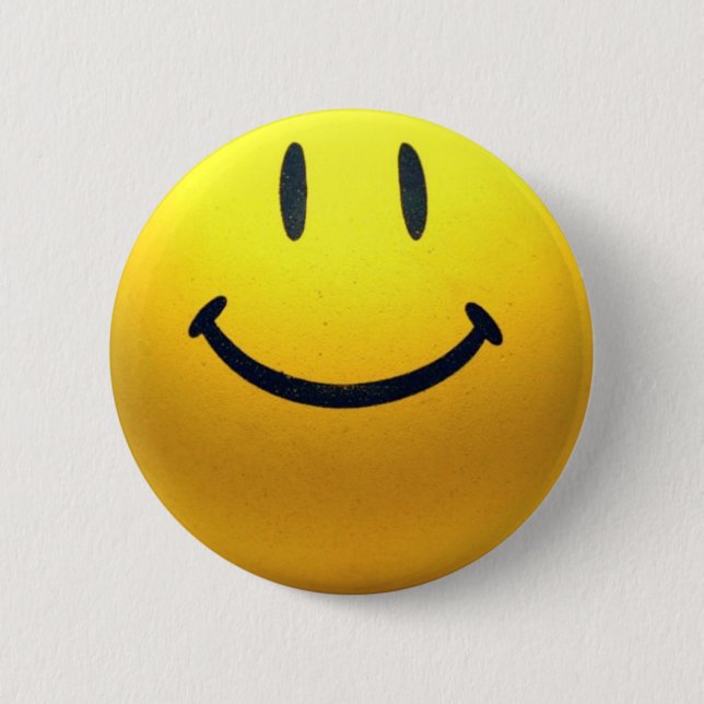 SMILE 6 CM ROUND BADGE (Front)