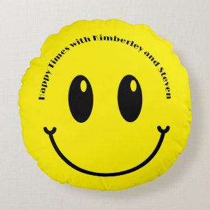 Smile Happy Couple Valentine Smily Face Round Cushion