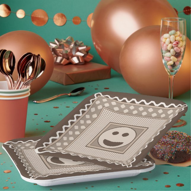 Smile Tile Party Plates in Lt Brown (Multi)