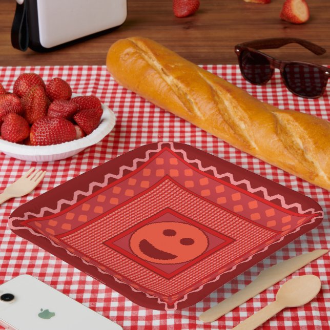 Smile Tile Party Plates in Red (Picnic)