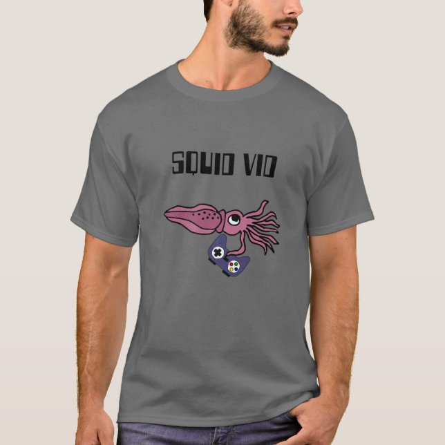 Smilesanim Funny Purple Squid Playing Video Game C T-Shirt (Front)