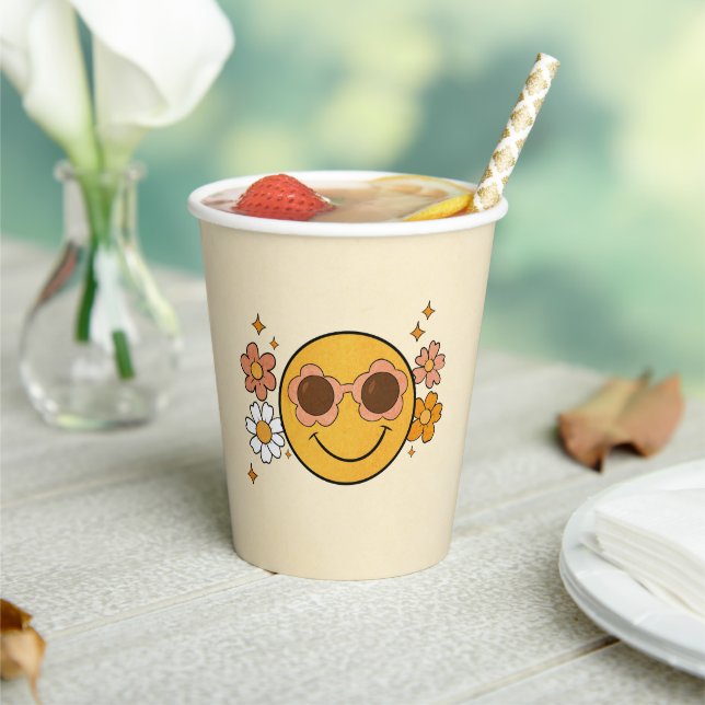 Smiley Face Retro Paper Cups (Insitu)