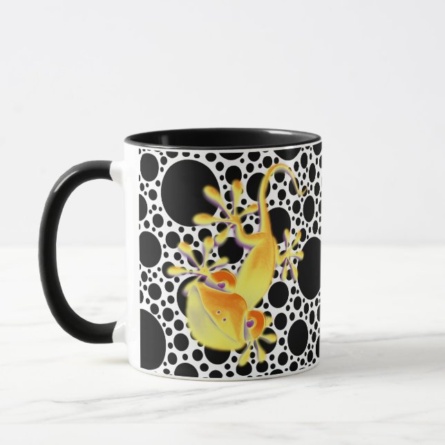 Smiling Gecko - black dots Mug (Left)