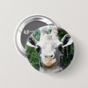 Smiling Giraffe 6 Cm Round Badge