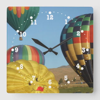 Smiling, Happy Hot Air Balloons Clock