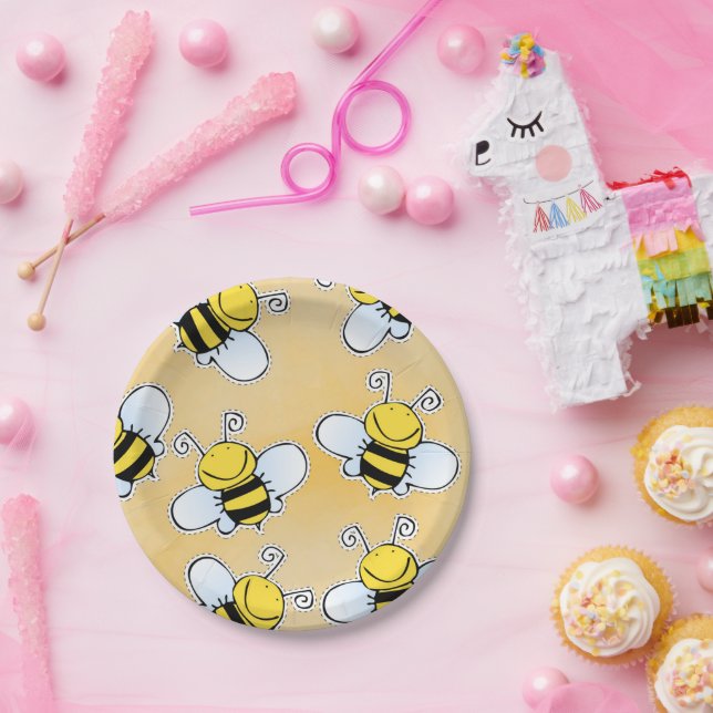 Smiling Honeybees Pattern Paper Plate (Party)