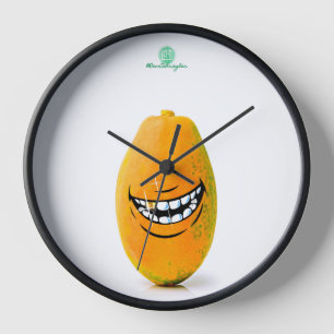 Smiling Pawpaw met 'n Goue Tand Clock