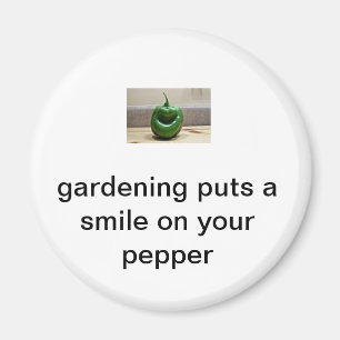 smiling pepper magnet