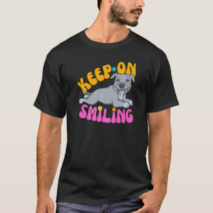 Smiling Pitbull Retro Hippie Floof Vibes Men's Wom T-Shirt
