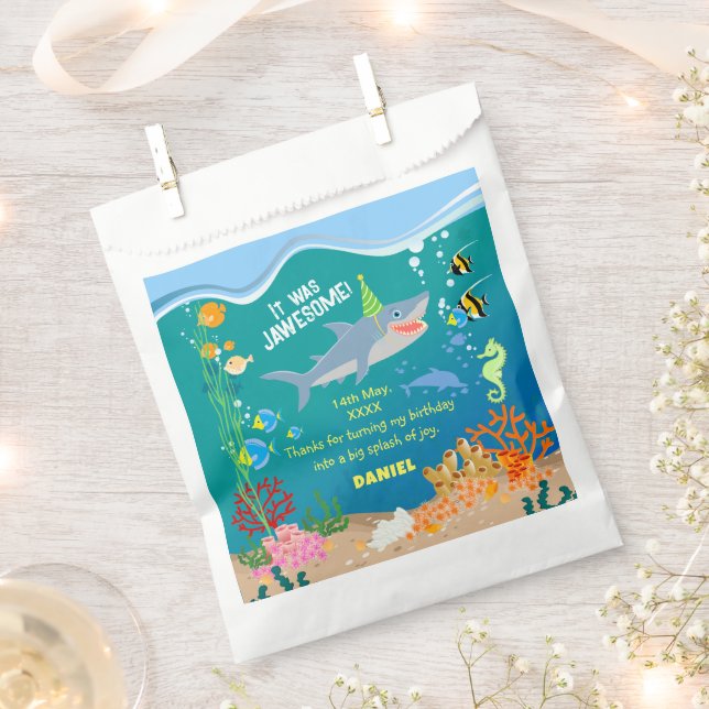 Smiling shark under the sea boy Birthday Party Favour Bags (Clipped)