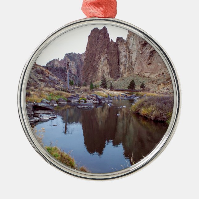 Smith Rock Bend Oregon Metal Tree Decoration (Front)