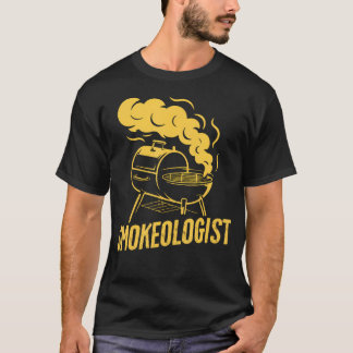 Smokeologist Meat Smoker Bbq Pit Grill Dad T-Shirt