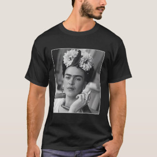 Smoking Frida T-Shirt