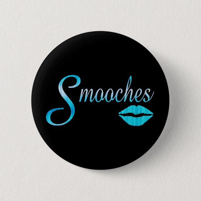 Smooches 6 Cm Round Badge (Front)