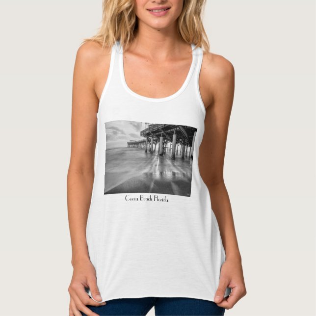 Smooth Waves At Cocoa Pier Grayscale Tank Top (Front)