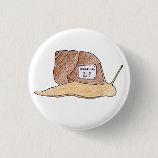 snail 3 cm round badge