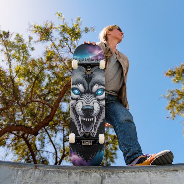  Snarling wolf head Skateboard  (Outdoor 1)