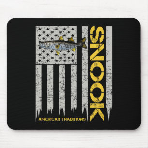 Snook Fisherman - Vintage Style American Flag Snoo Mouse Pad