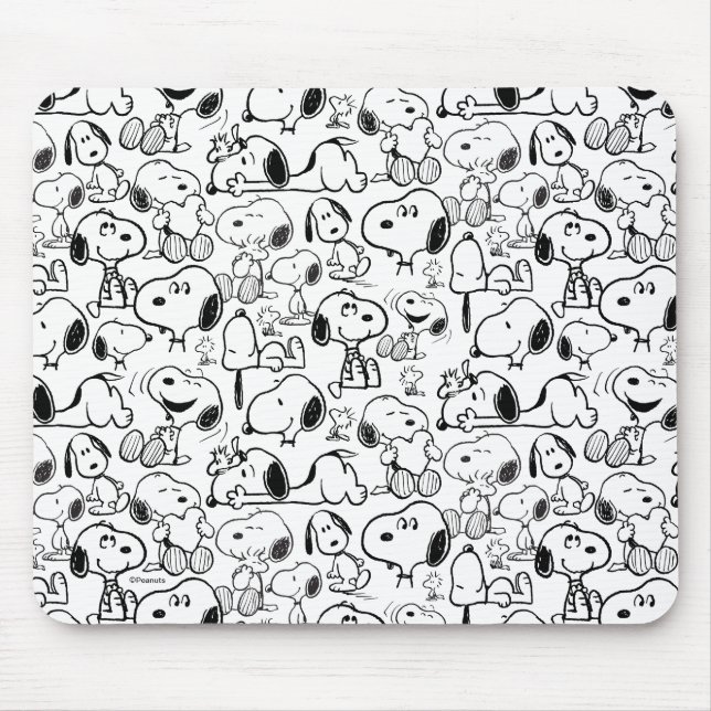 Snoopy Smile Giggle Laugh Pattern Mouse Pad (Front)