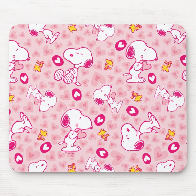 Snoopy & Woodstock Pink Hearts Pattern Mouse Pad (Front)
