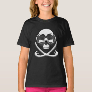 Snorkeling and Scuba Diving Pirate Skull Flag T-Shirt