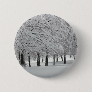 snow 6 cm round badge