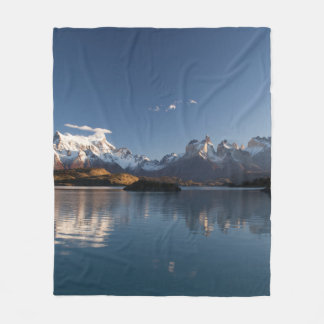SNOW COVERED MOUNTAIN IN REFLECTIVE PHOTOGRAPHY FLEECE BLANKET